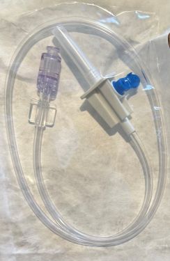 Transfer Set with Swabable Valve and Vented Spike