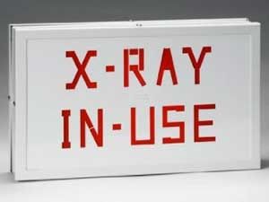 X-RAY IN USE ILLUMINATED SIGN